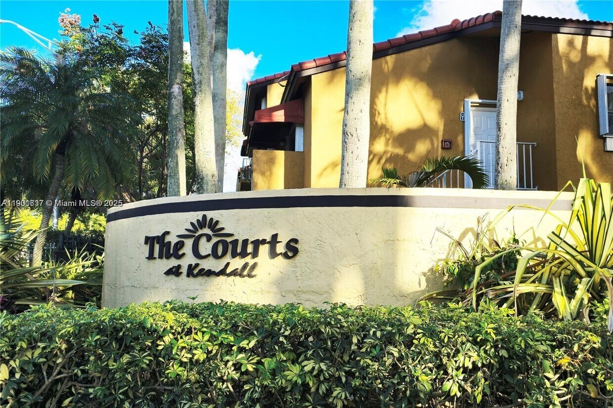 Foto principal - 15620 SW 80th St