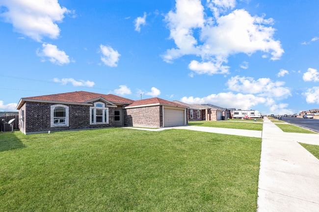 Foto del edificio - 6905 Oliver Loving Dr