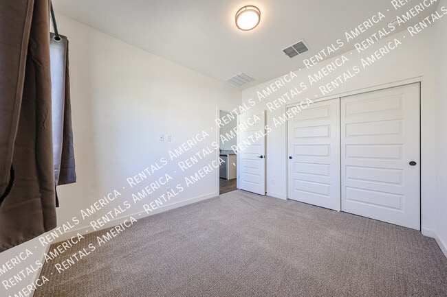 Foto del edificio - 12557 W Citrus Wy