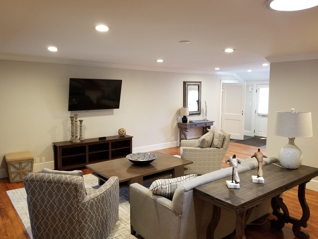 Foto principal - 138 Elm St