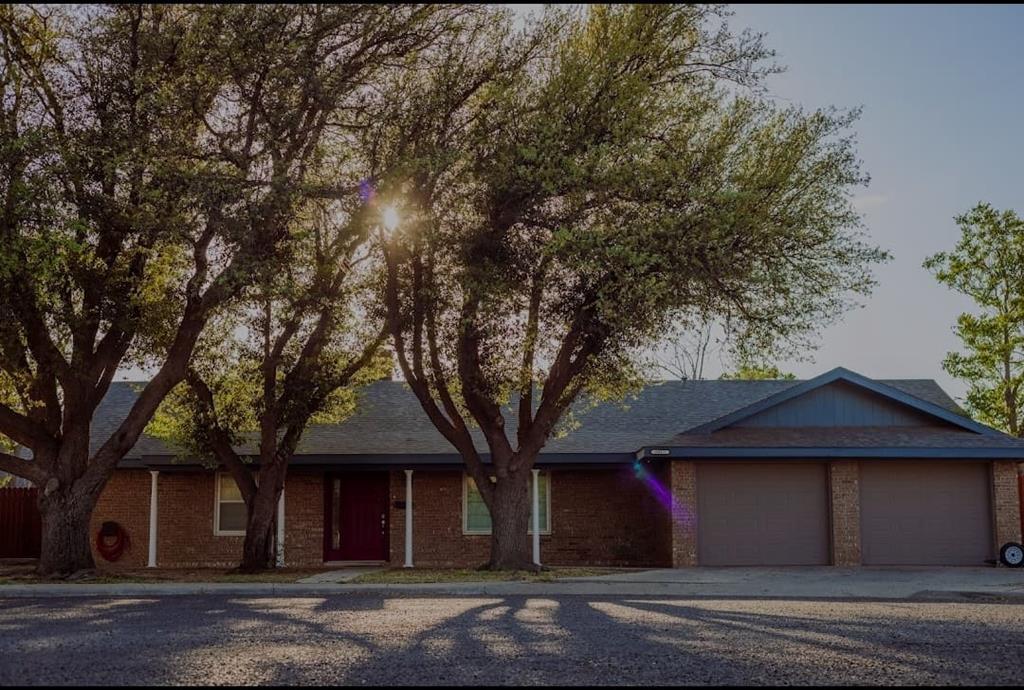 3917 Maple Ave, Odessa, TX 79762 House for Rent in Odessa, TX