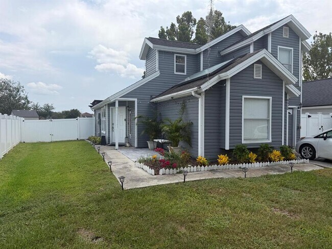 Foto del edificio - 9924 Surrey Ridge Rd