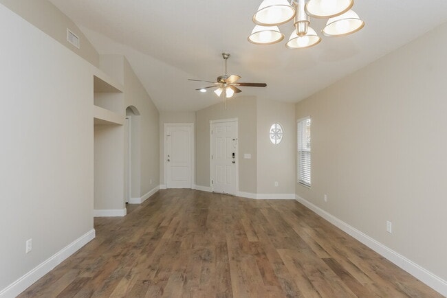 Building Photo - 10610 Navigation Dr