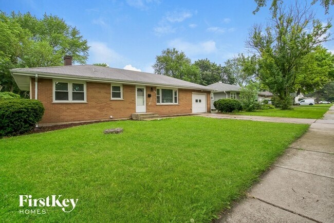 Building Photo - 708 N Glenwood Pl