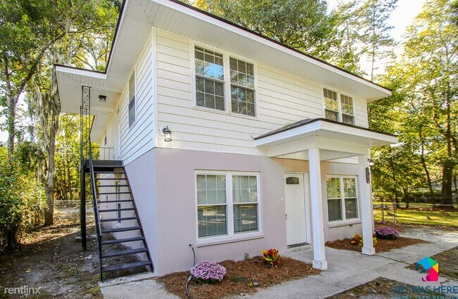 Foto del edificio - 2 br, 1 bath Duplex - 1905 East 50th Stree...