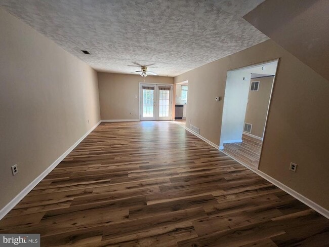 Foto del edificio - 38 Desmond Run