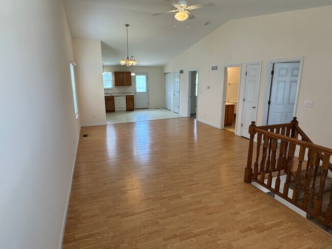 Foto del edificio - 340 Oak Ridge Pkwy