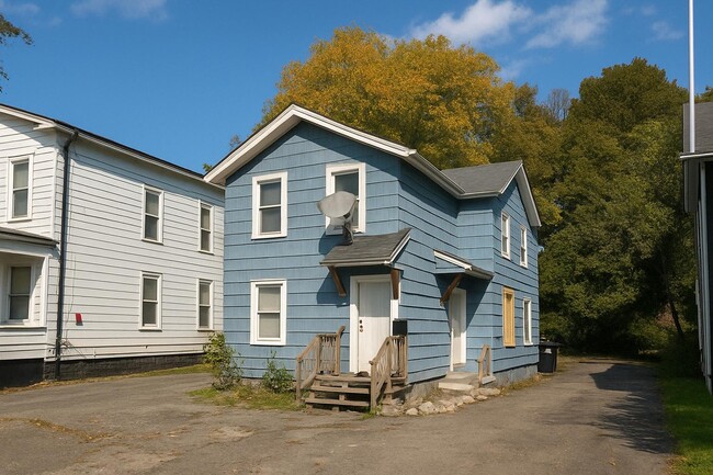 Building Photo - 510 Highland St