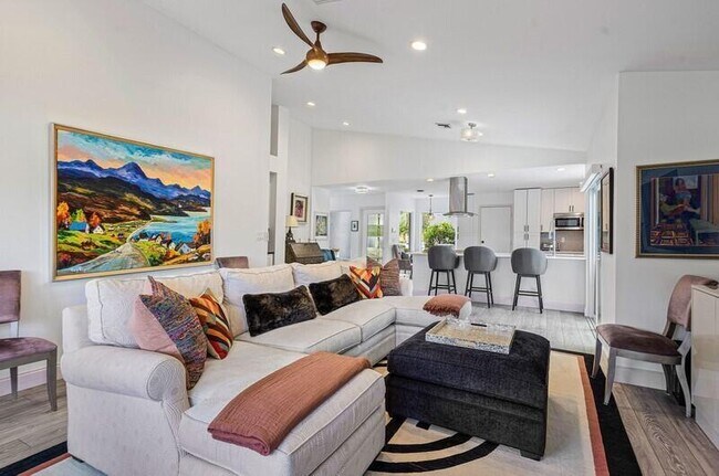 Foto del edificio - 6854 Touchstone Cir