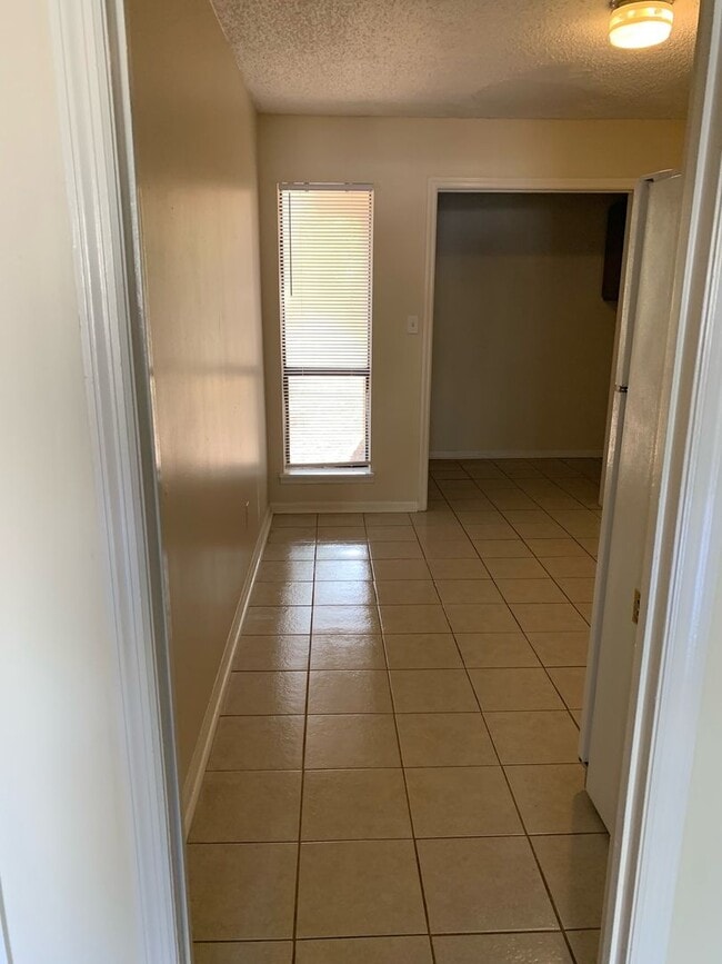 Building Photo - Pelham Drive, 163-A