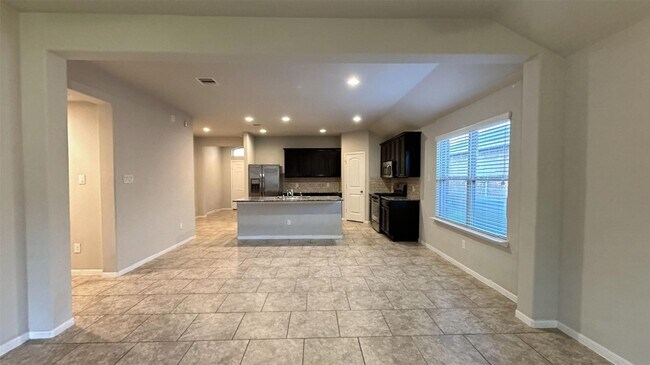 Building Photo - 29238 Dunns Creek Ct