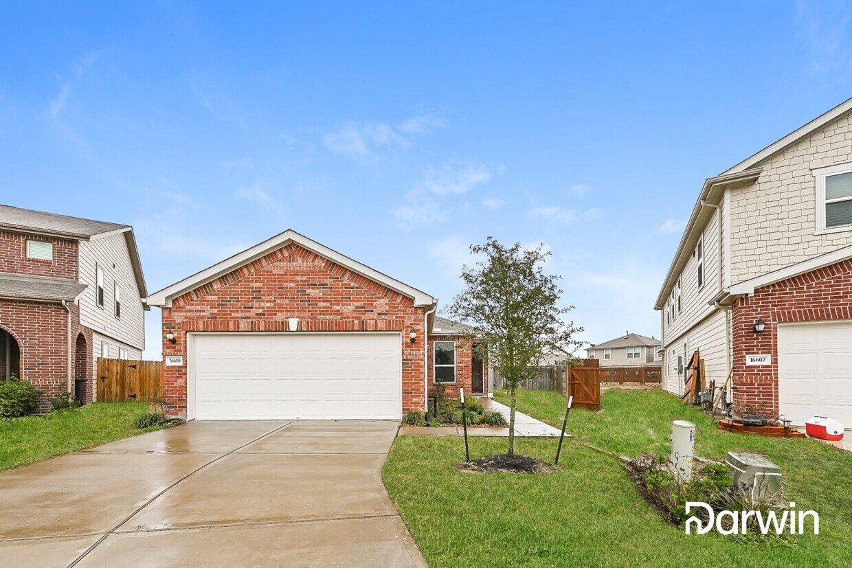 Primary Photo - 16603 Cliff Vale Ct