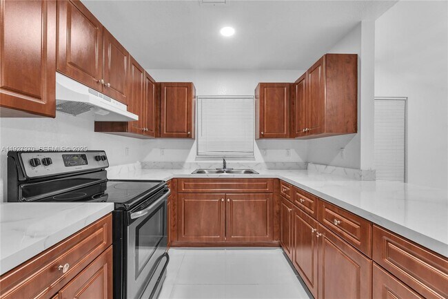 Foto del edificio - 1541 NW 1st Ct