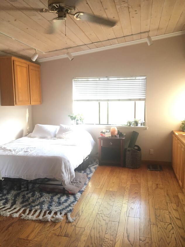 Foto principal - 1749 253rd St