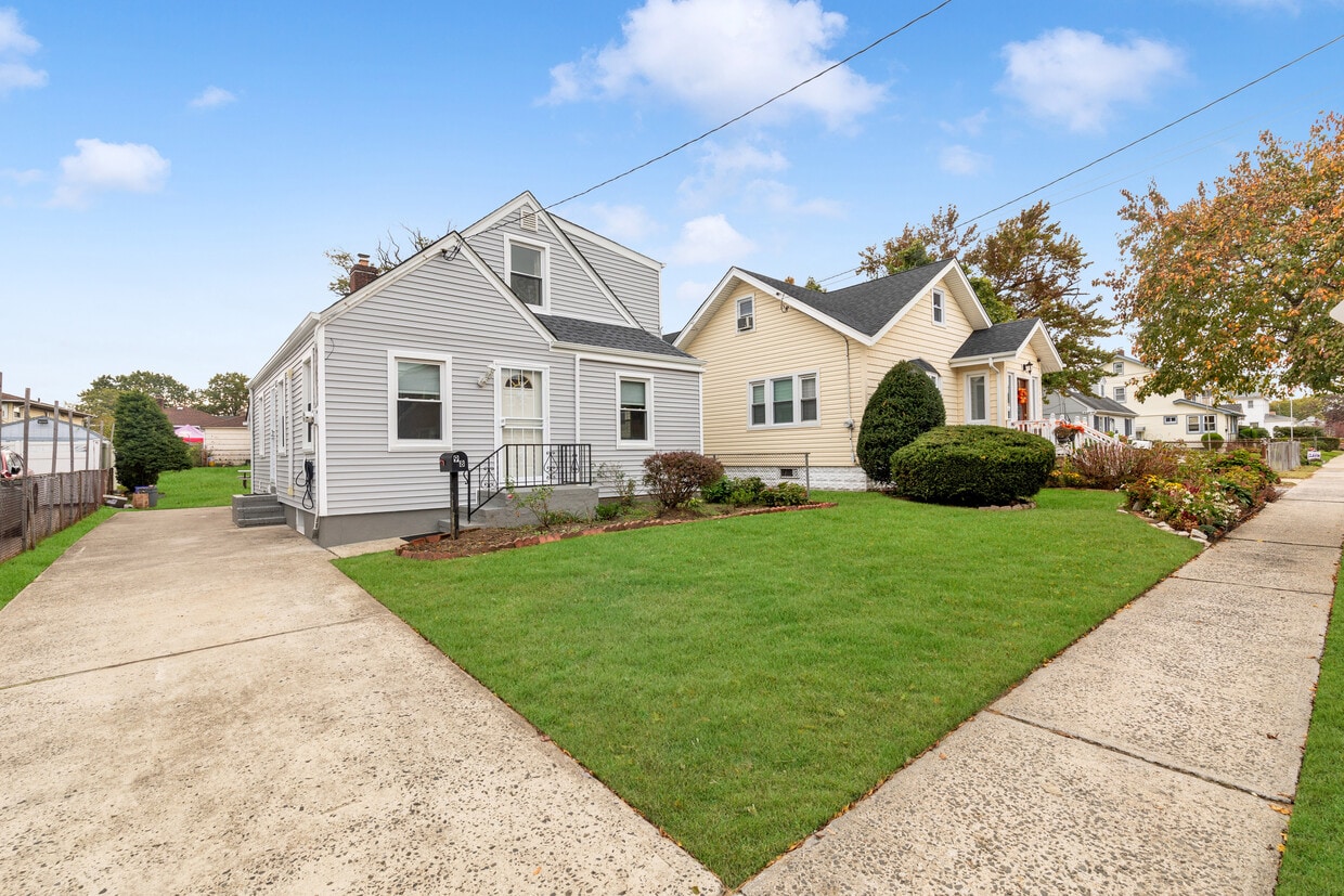 Photo - 98 Ethel St (Valley Stream, NY)