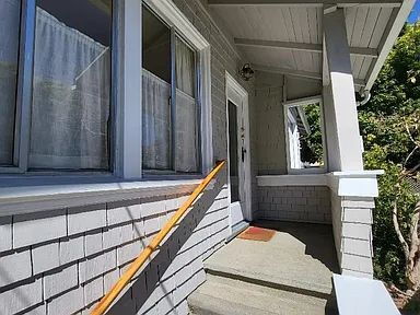 Building Photo - A spacious, sunny room with big windows, 3 blocks from North Berkeley BART, UCB