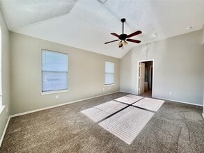 Building Photo - 10630 Acacia Forest tr