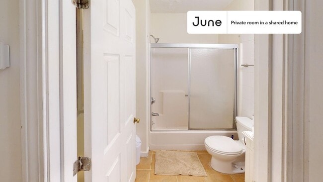 Building Photo - Room in Shared 4 bed/1.5 bath home
