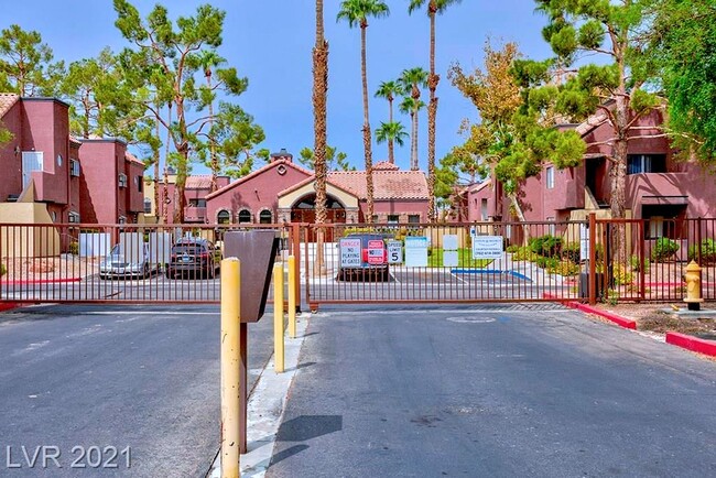 Building Photo - 4050 Pacific Harbors Dr