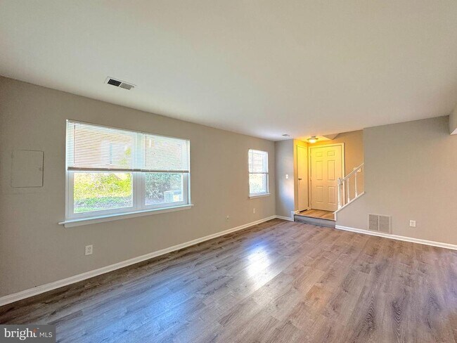 Building Photo - 9689 Hagel Cir