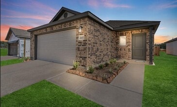 Building Photo - 25477 Blossom Ct