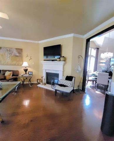 Foto del edificio - 1391 Riverside Oaks Dr