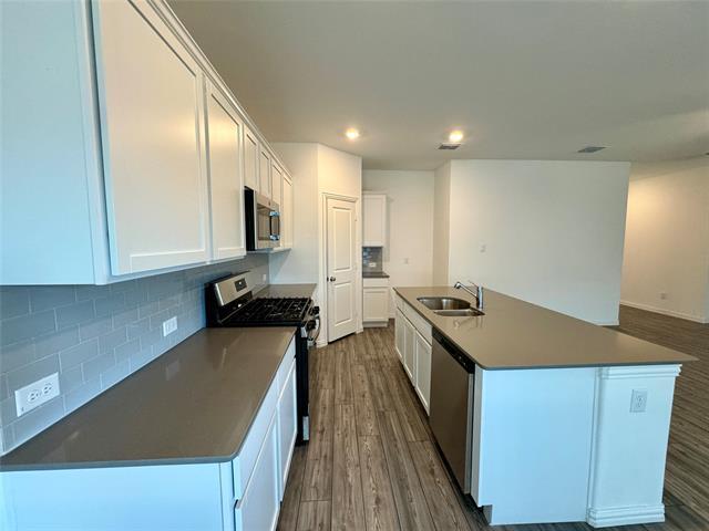 Foto del edificio - 7905 Marsh Ln