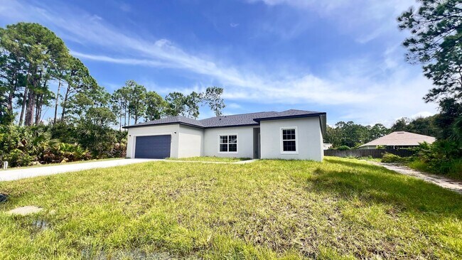 Building Photo - Beautiful, BRAND NEW 3 Bedroom, 2 Bathroom...
