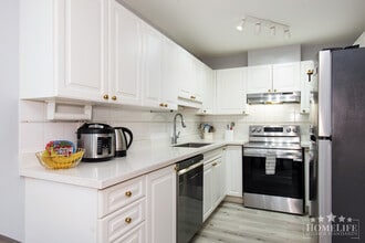 Building Photo - 9626-9148 148 St