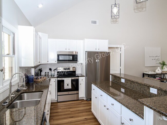 Foto del edificio - 441 Olive Branch Way