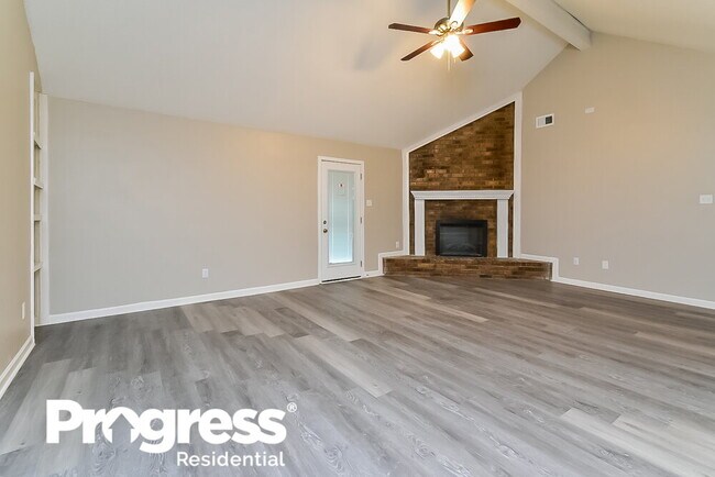 Foto del edificio - 1091 Dove Hollow Dr