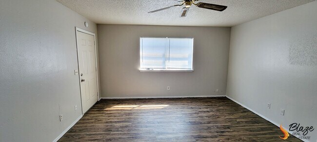 Foto del edificio - 4210 SE 16th Ave