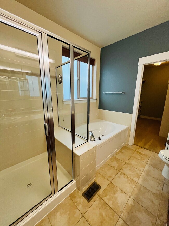 Foto del edificio - 7828 E 21st Ave