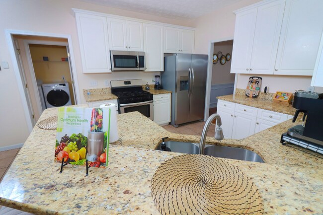 Foto del edificio - 1784 Clayhill Pointe SW