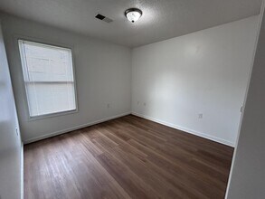 Building Photo - 50 Driftwood Cir