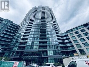 Building Photo - 231-231 Fort York Blvd