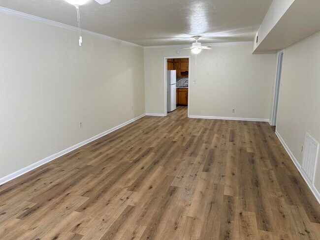 Foto del edificio - 1503 Valley Rd