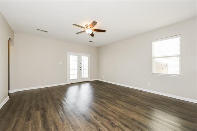 Building Photo - 6120 Chalk Hollow Dr