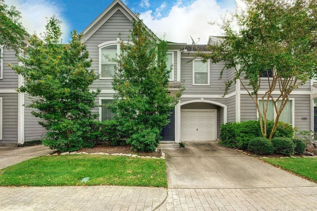 Foto principal - 2107 Gillette St