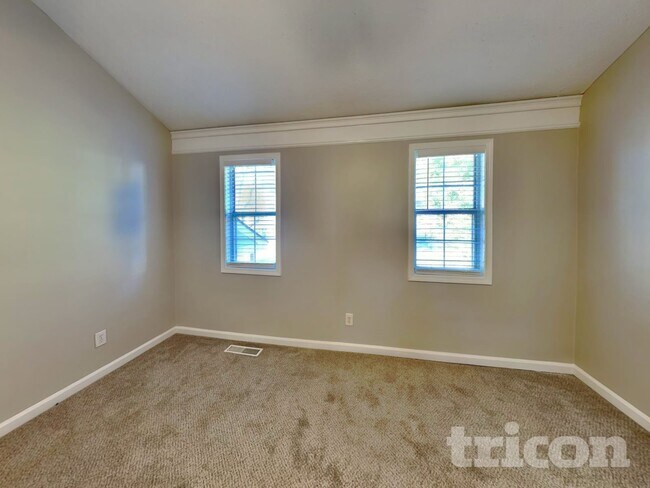 Foto del edificio - 3721 Cherokee Overlook Dr