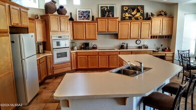 Building Photo - 38448 S Lake Crest Dr