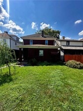 Building Photo - 136 Amelia St