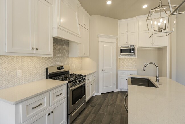 Building Photo - 5317 Riverrun Ct