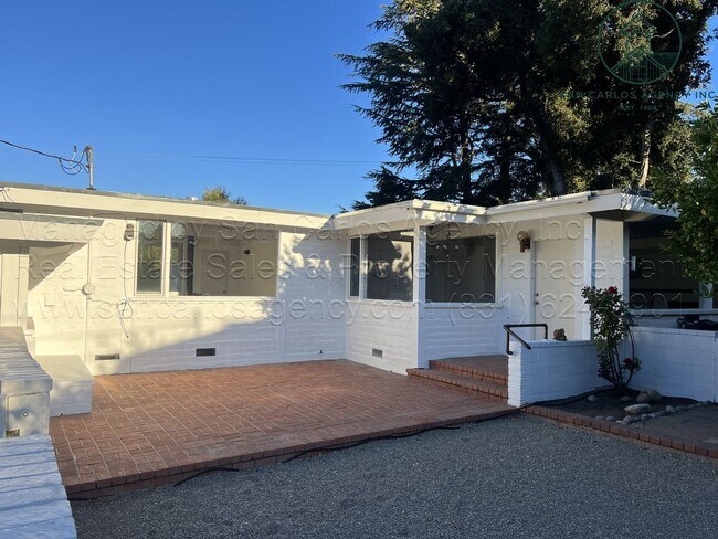 Building Photo - Refreshed Three Bedroom Carmel Valley Vill...
