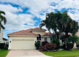 Building Photo - 7891 Monarch Ct