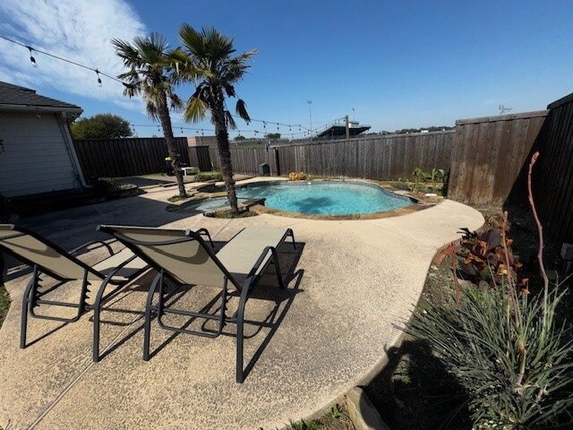 Photo - 2501 Redfield Dr House