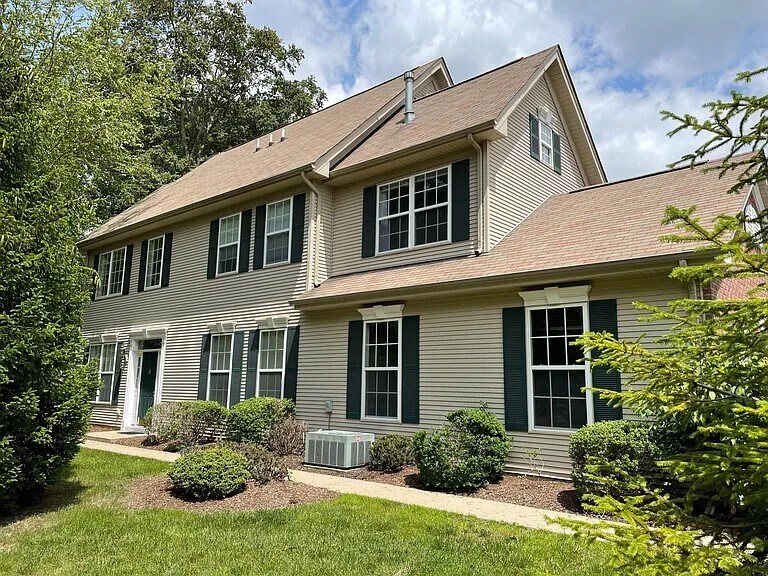 Foto principal - 23 Ludlow Ct