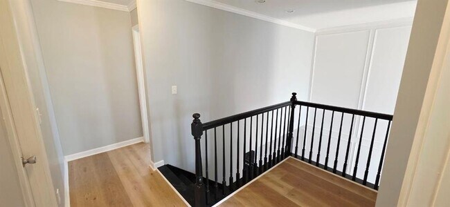 Foto del edificio - 3595 Deep Cove Dr