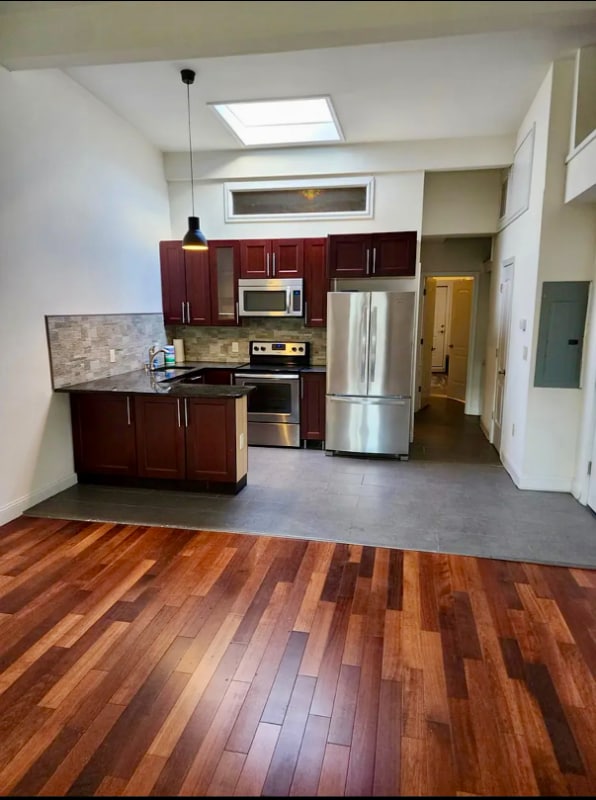 Photo - 1614 17th St SE Apartment