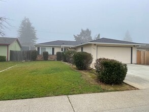 Building Photo - 3652 Scorpio Dr